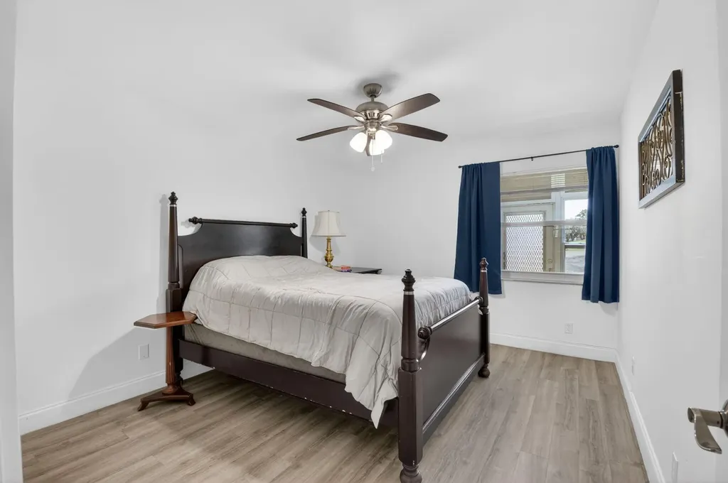 14 Flanders Delray Beach FL 33484