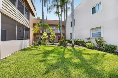 14 Flanders Delray Beach FL 33484