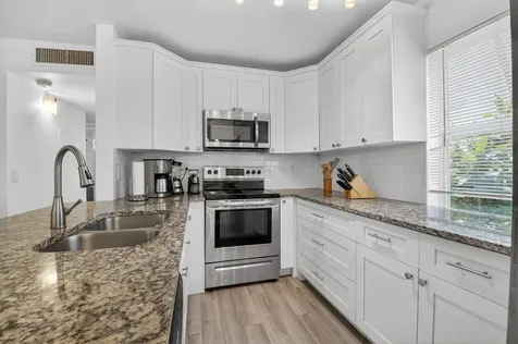 14 Flanders Delray Beach FL 33484