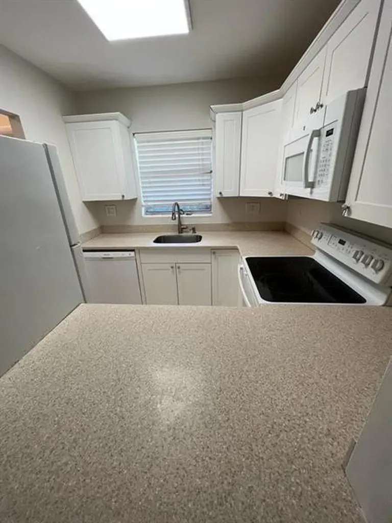 540 SE 2nd Avenue Deerfield Beach FL 33441