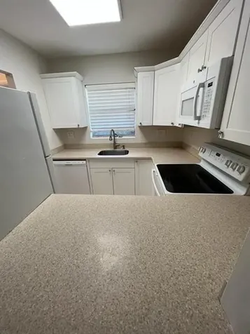 540 SE 2nd Avenue Deerfield Beach FL 33441