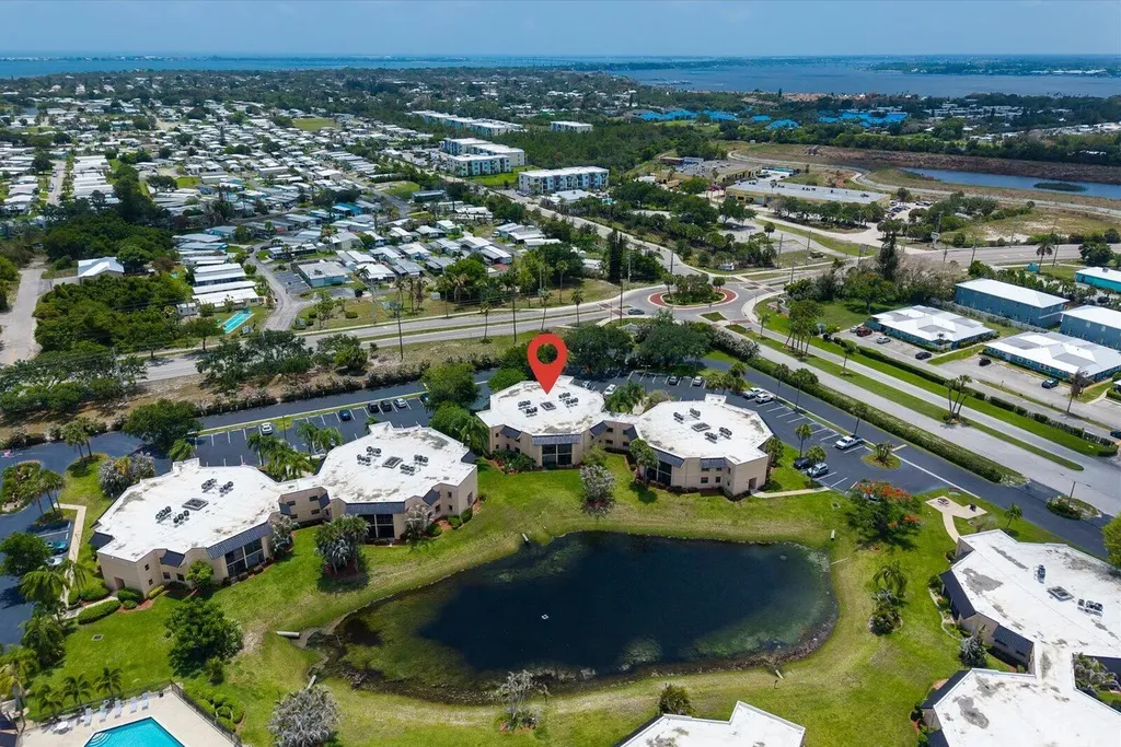 2069 NE Collins Circle Jensen Beach FL 34957