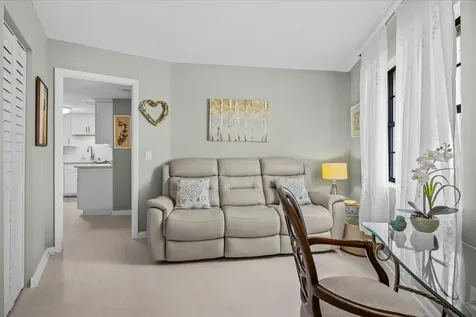 2069 NE Collins Circle Jensen Beach FL 34957
