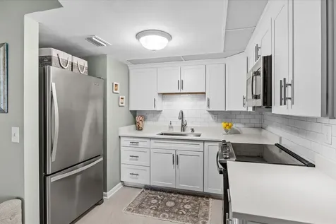 2069 NE Collins Circle Jensen Beach FL 34957