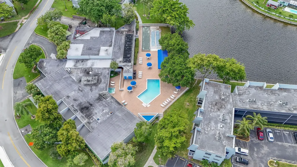 9400 Lime Bay Boulevard Tamarac FL 33321