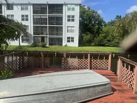1641 NW 36th Court Oakland Park FL 33309