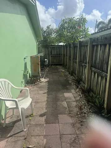 1641 NW 36th Court Oakland Park FL 33309
