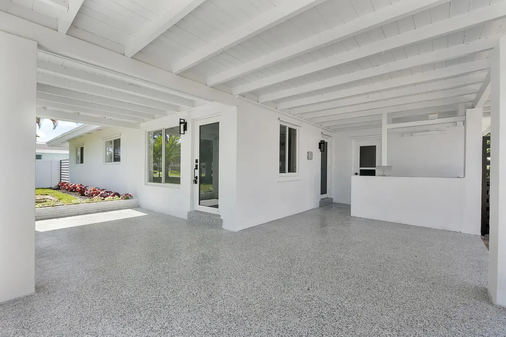 2160 NE 53rd Street Fort Lauderdale FL 33308