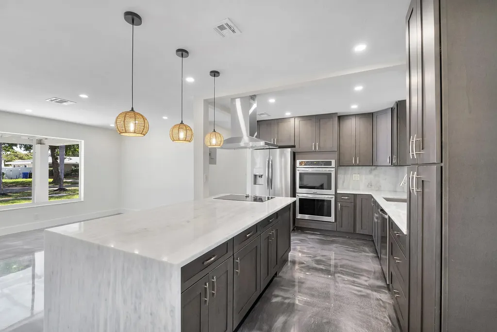 2160 NE 53rd Street Fort Lauderdale FL 33308