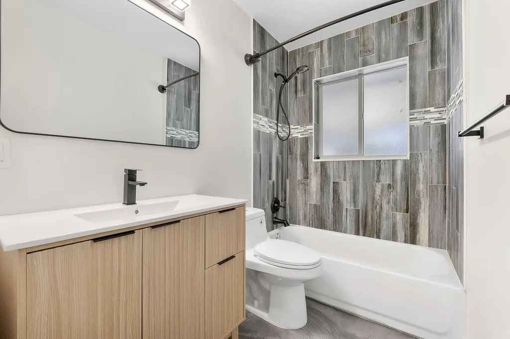 2160 NE 53rd Street Fort Lauderdale FL 33308
