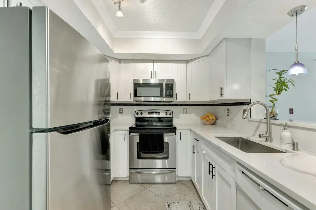 5550 NW 61st Street Coconut Creek FL 33073