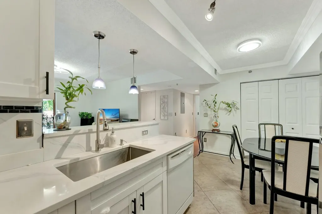 5550 NW 61st Street Coconut Creek FL 33073