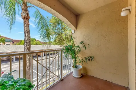 5550 NW 61st Street Coconut Creek FL 33073