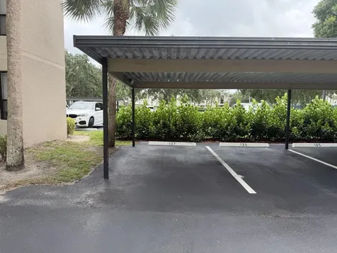 5800 Camino Del Sol Boca Raton FL 33433