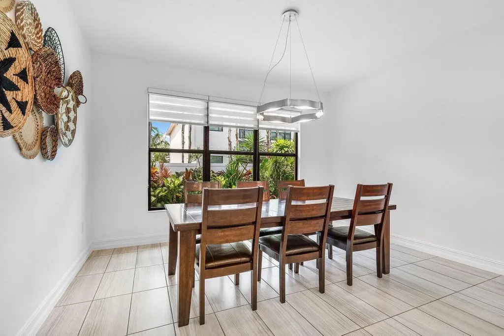 8068 Lemon Serpentine Lane Delray Beach FL 33446