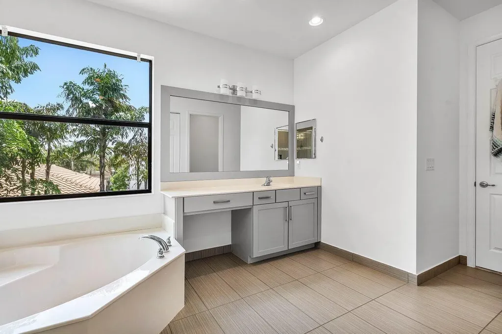8068 Lemon Serpentine Lane Delray Beach FL 33446