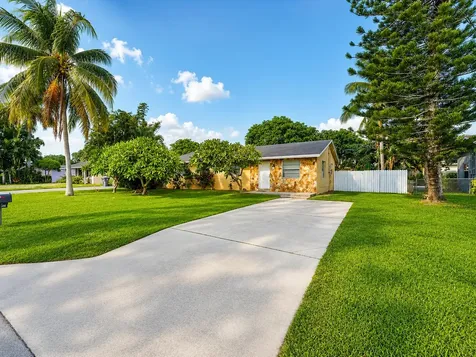 3561 Oberon Avenue Boynton Beach FL 33436