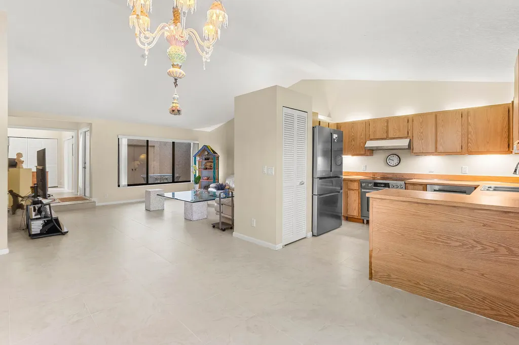 11122 Curry Drive Palm Beach Gardens FL 33418