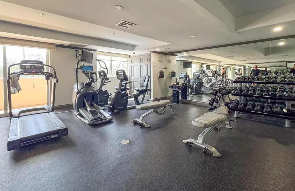 2001 N Ocean Boulevard Fort Lauderdale FL 33305