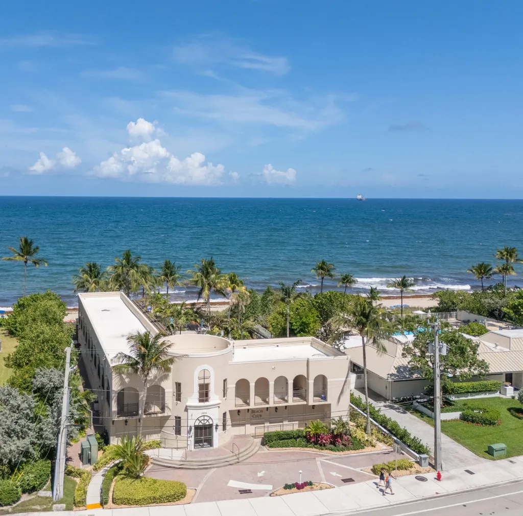2001 N Ocean Boulevard Fort Lauderdale FL 33305