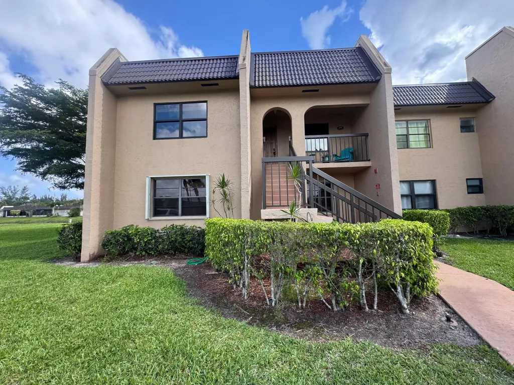 130 Lake Nancy Drive West Palm Beach FL 33411