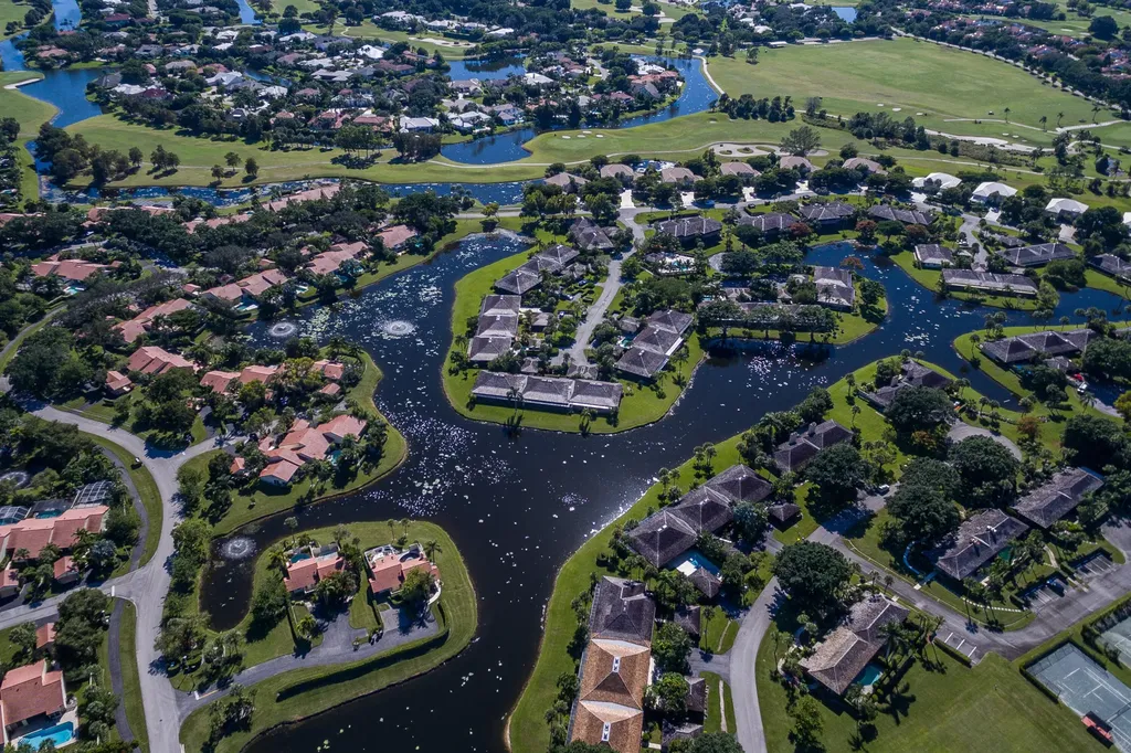 13334 Polo Club Road Wellington FL 33414