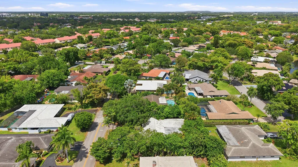 9922 NW 19th Street Coral Springs FL 33071