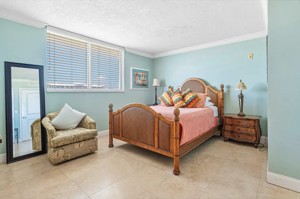 2080 E Hillsboro Boulevard Deerfield Beach FL 33441