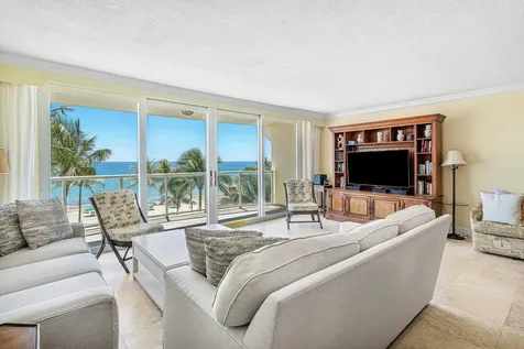 2080 E Hillsboro Boulevard Deerfield Beach FL 33441