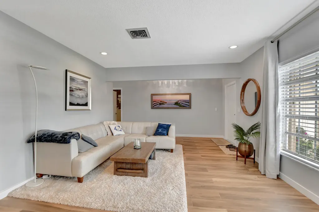 510 Silver Lane Boca Raton FL 33432