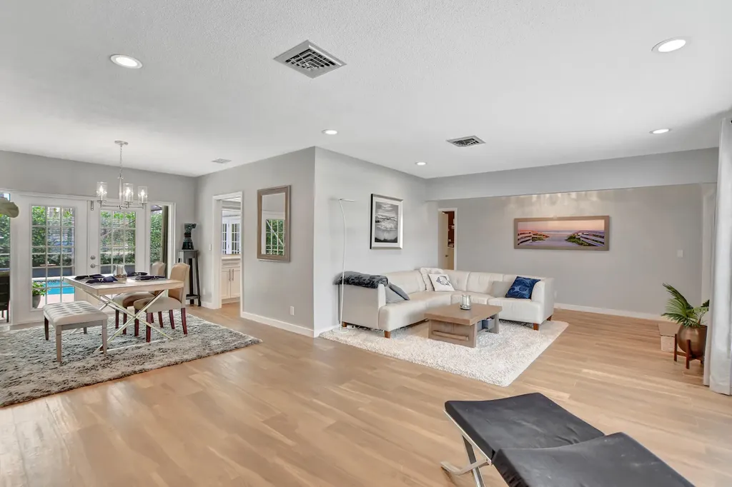 510 Silver Lane Boca Raton FL 33432