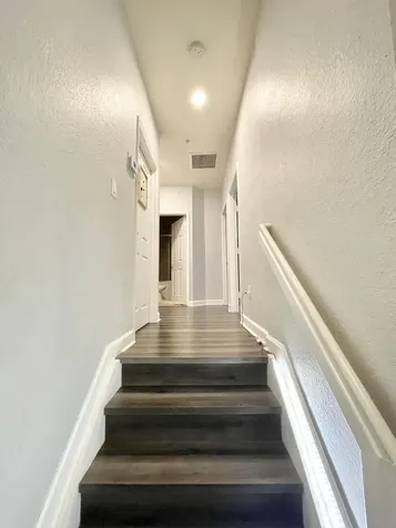 425 NE 1st Street Pompano Beach FL 33060