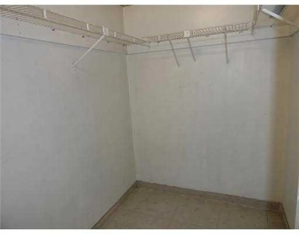 3640 N 56th Avenue Hollywood FL 33021