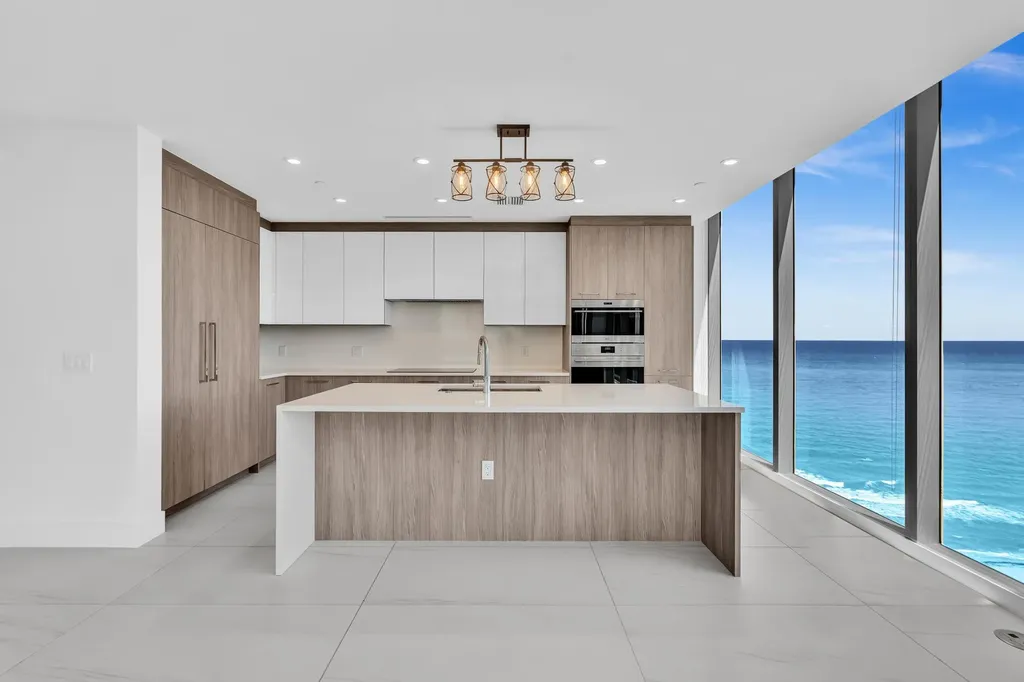 151 N Seabreeze Boulevard Fort Lauderdale FL 33304