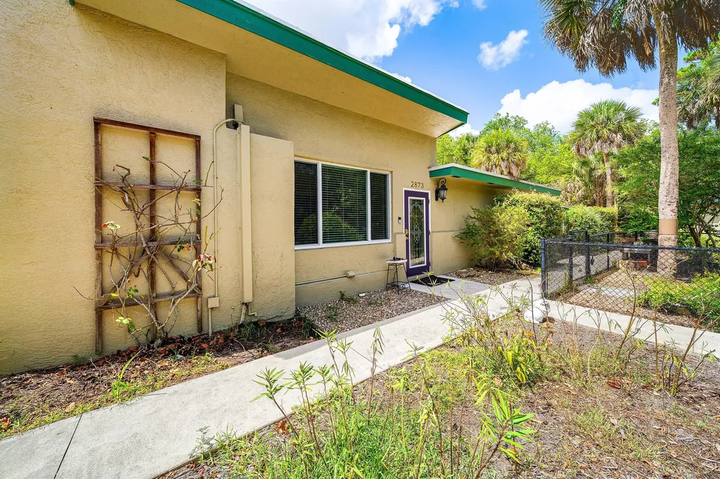 2873 Riverland Road Fort Lauderdale FL 33312