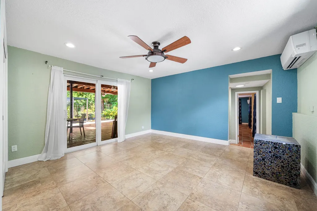 2873 Riverland Road Fort Lauderdale FL 33312