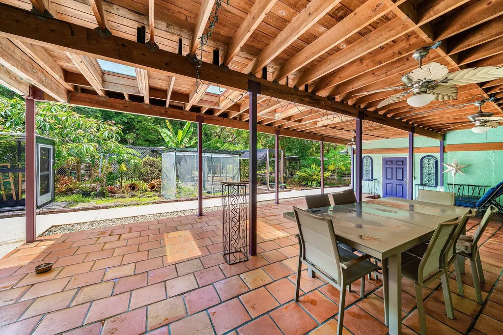 2873 Riverland Road Fort Lauderdale FL 33312