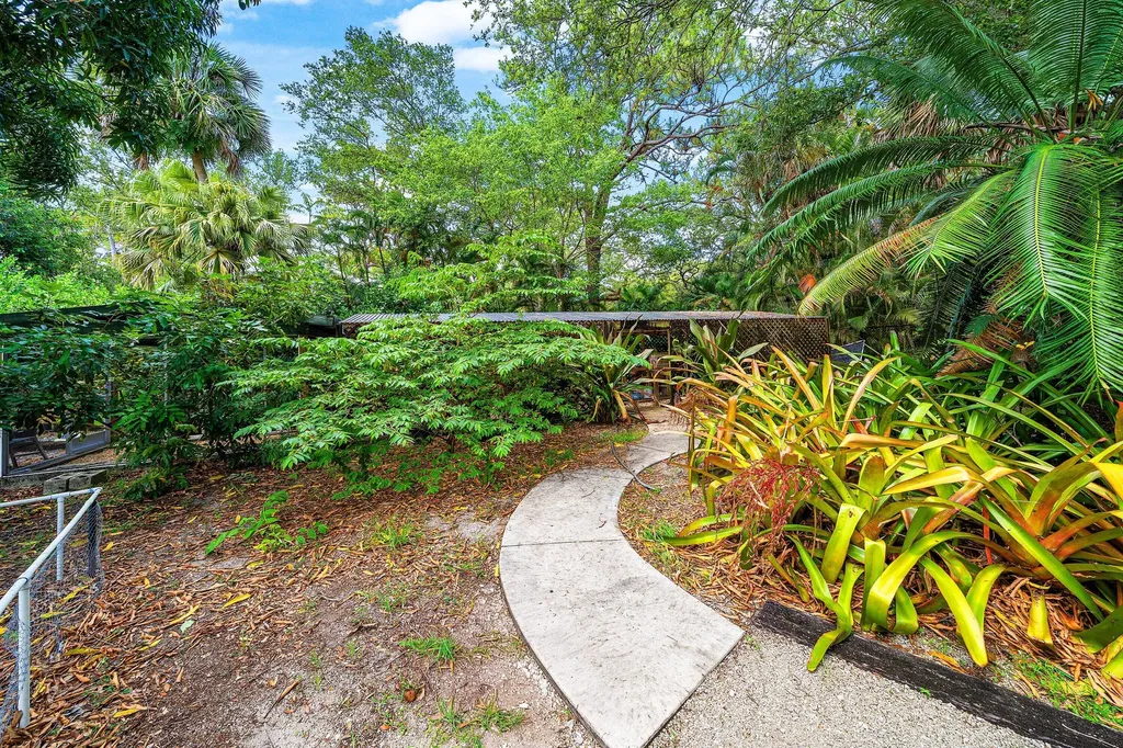 2873 Riverland Road Fort Lauderdale FL 33312