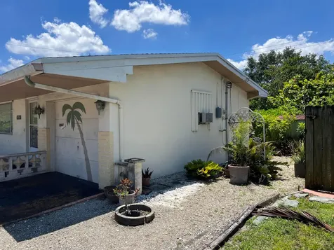 8540 NW 16th Street Pembroke Pines FL 33024