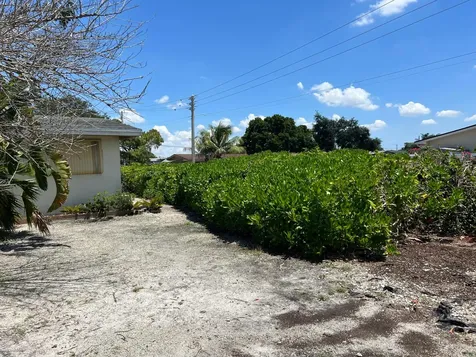 8540 NW 16th Street Pembroke Pines FL 33024