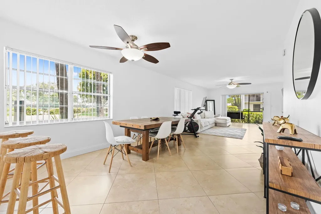 2945 SW 22nd Avenue Delray Beach FL 33445