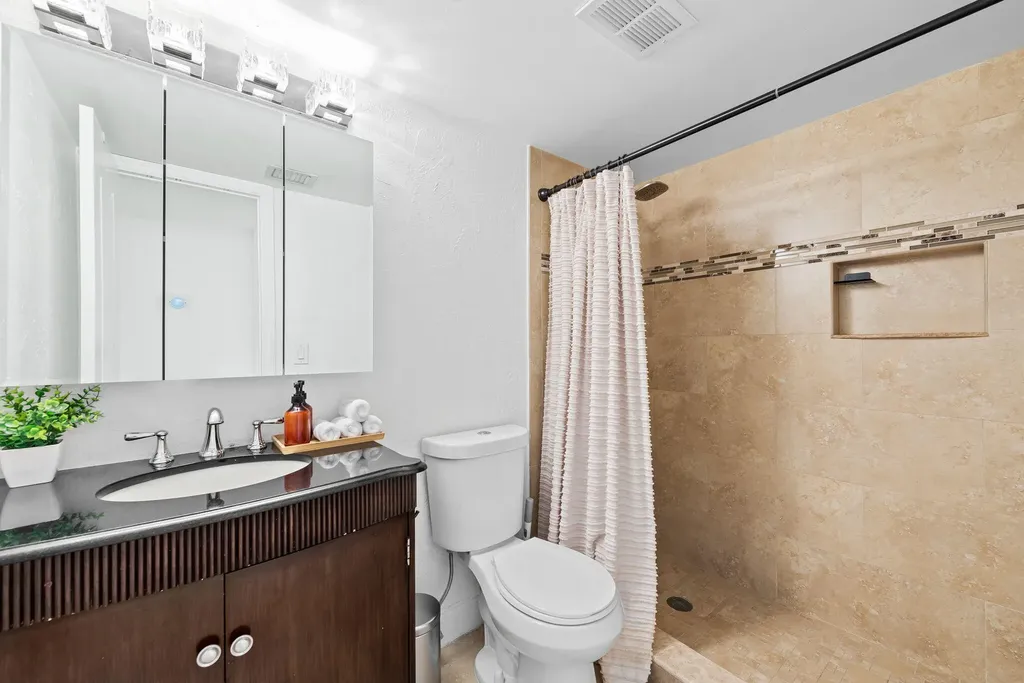 2945 SW 22nd Avenue Delray Beach FL 33445
