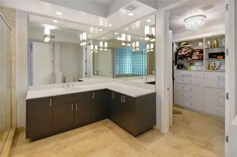 301 Hendricks Isle Fort Lauderdale FL 33301