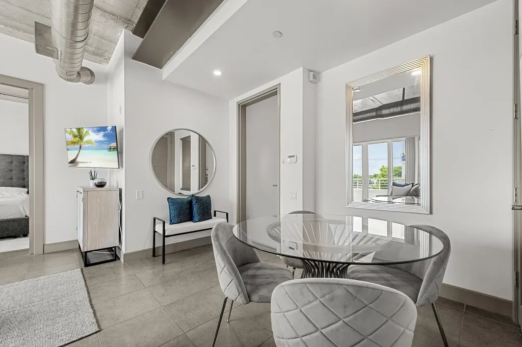 111 SE 2nd Street Delray Beach FL 33444