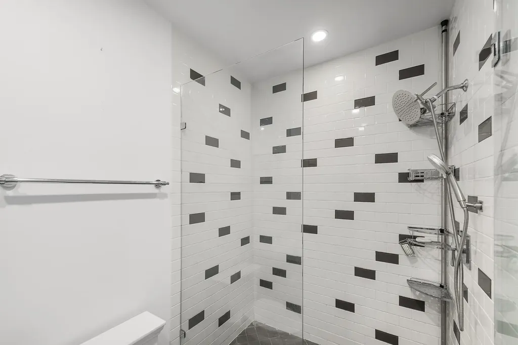 111 SE 2nd Street Delray Beach FL 33444