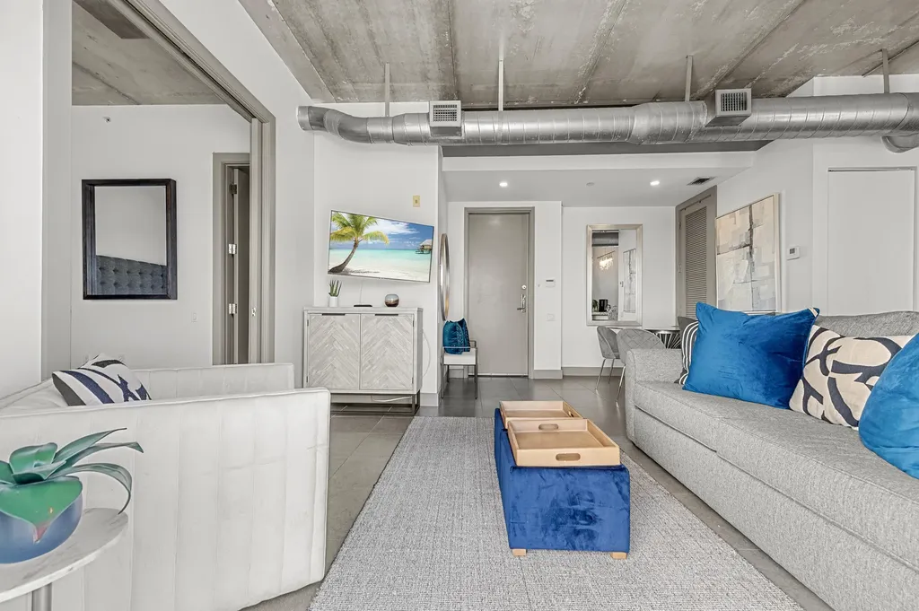 111 SE 2nd Street Delray Beach FL 33444