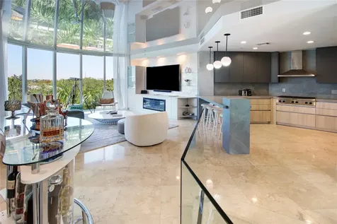 301 Hendricks Isle Fort Lauderdale FL 33301