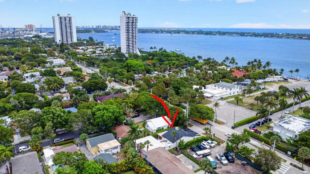 4811 N Flagler Drive West Palm Beach FL 33407