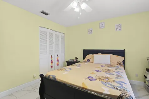 4235 Lucerne Villas Lane Greenacres FL 33467