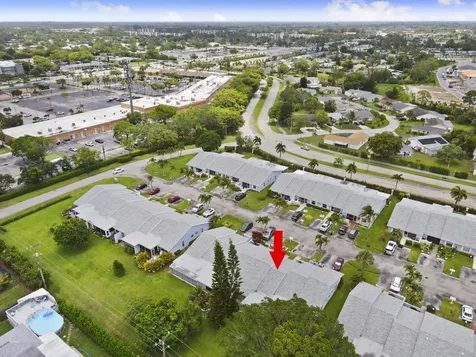 4325 Lucerne Villas Lane Greenacres FL 33467